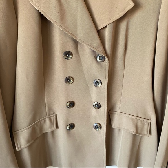 Vintage Olive Coloured Pant Suit - Picture 7 of 12